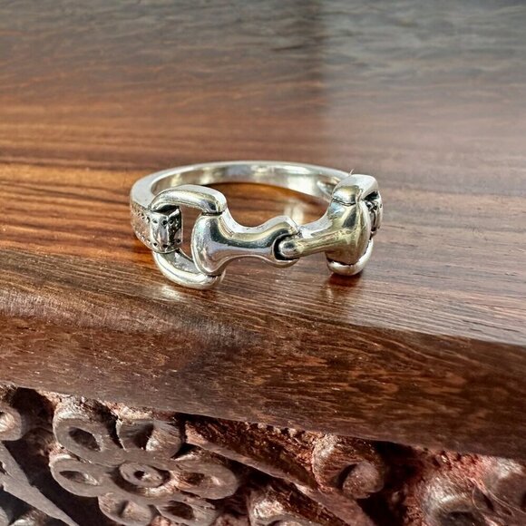 Silver Snaffle Bit Equestrian Elegant Silver Ring Unisex! - Picture 3 of 3